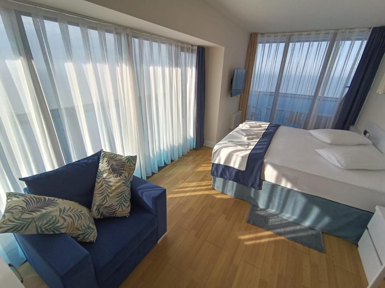 Orbi City Panorama Towers Hotell Batumi Exteriör bild